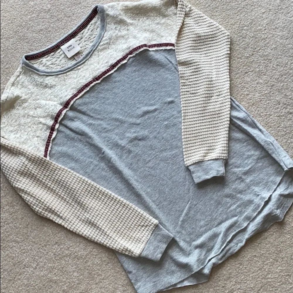 NWOT!! Knox Rose 🌹 Top!